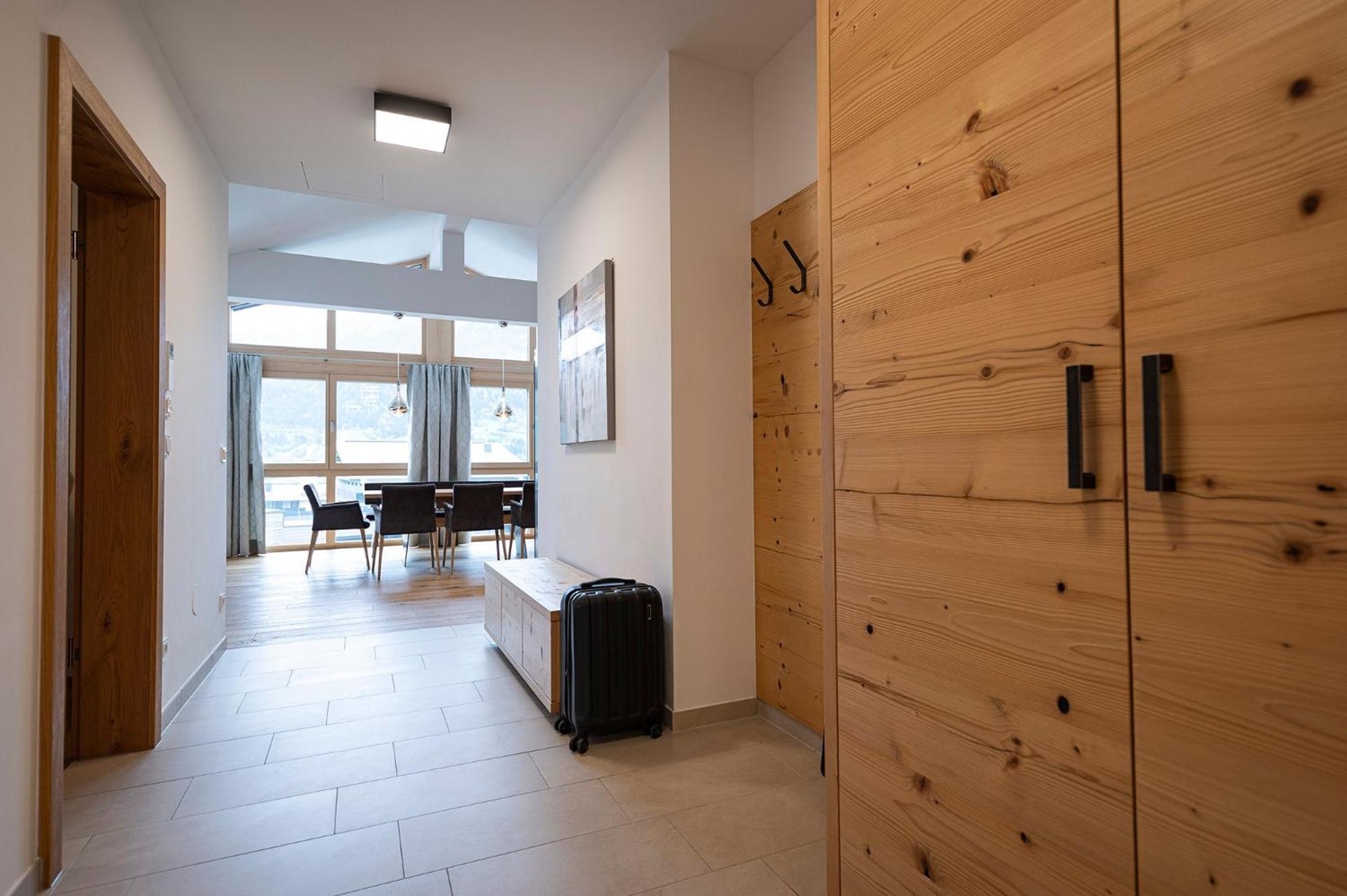 Apartment Lakeside Luxury Zell am See