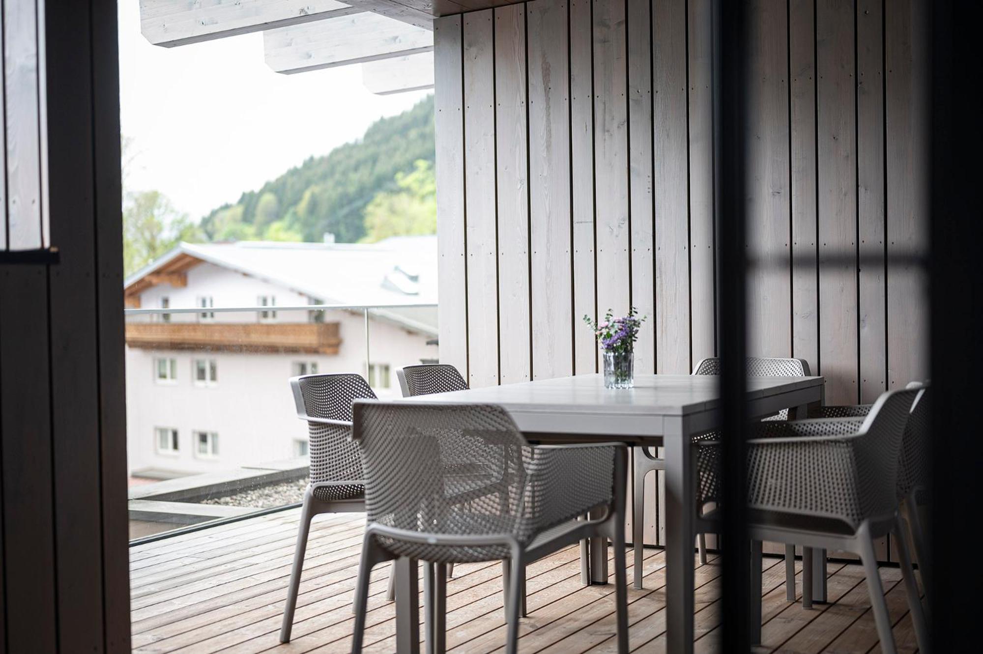 Apartment Lakeside Luxury Zell am See